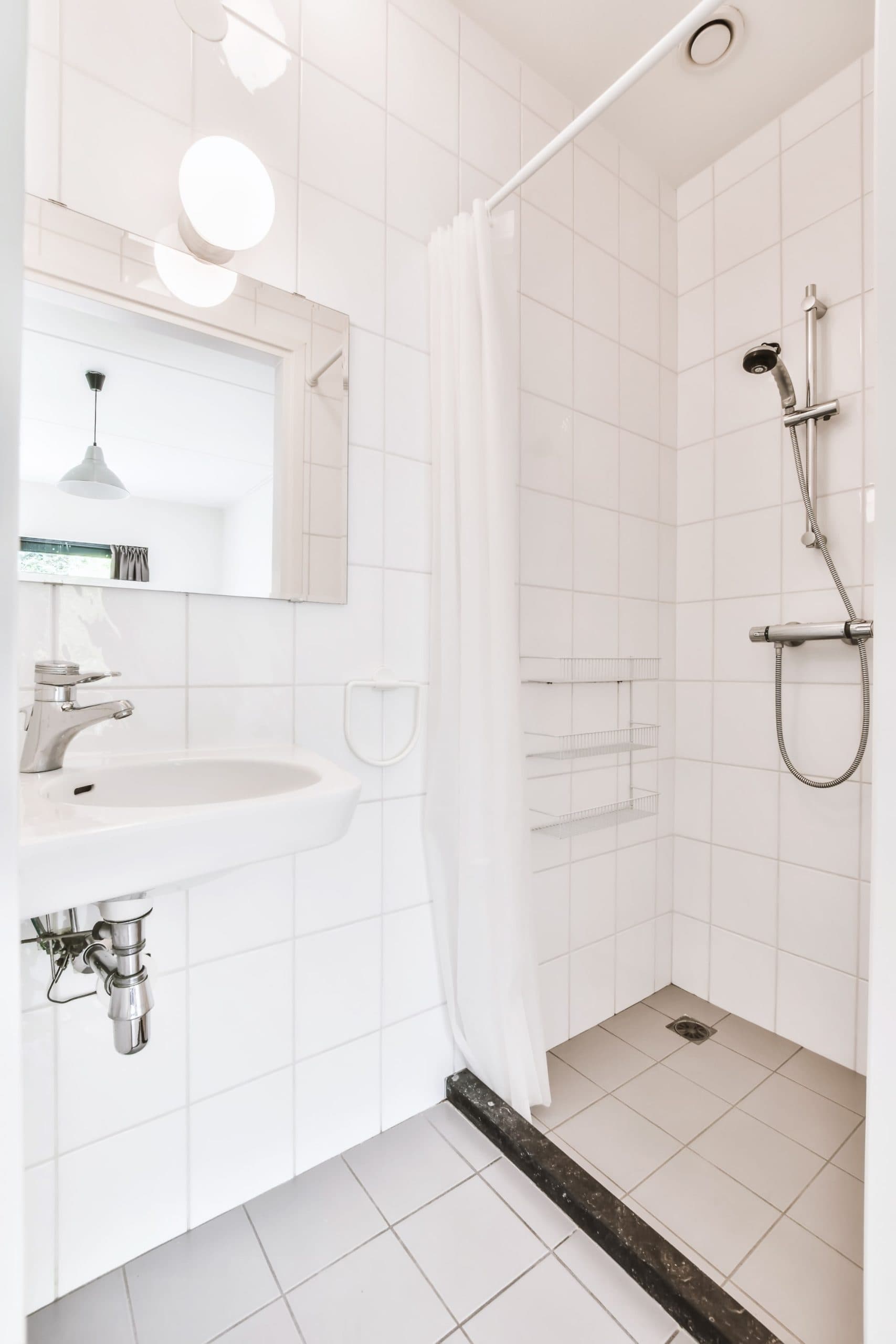 Salle de bain carrelée M.A. Solution Carrelage